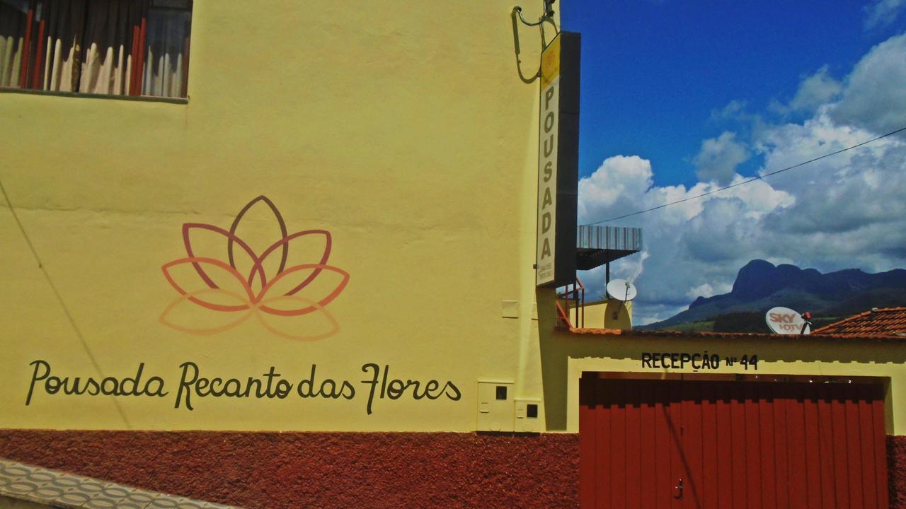 Pousada Recanto Das Flores Aiuruoca Bagian luar foto